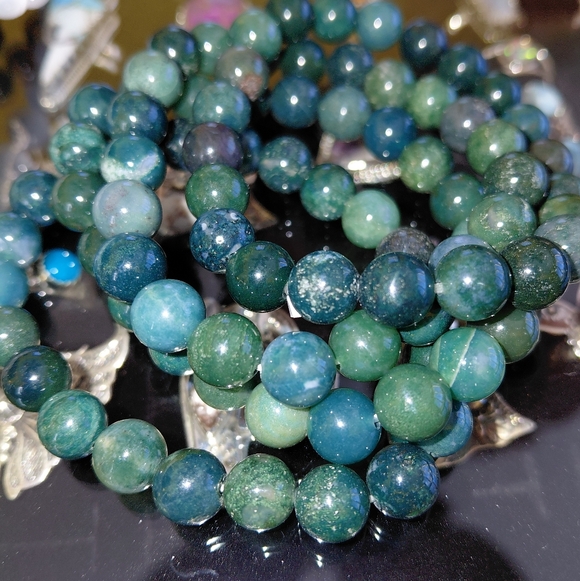 Moss Agate Beaded Bracelet - Picture 6 of 8